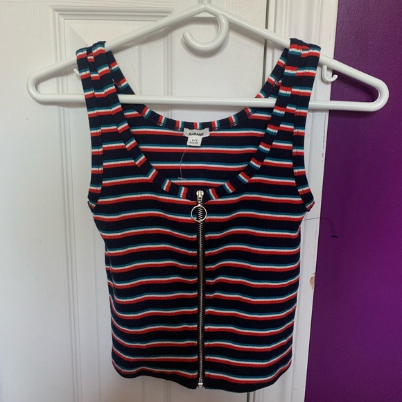 Cute top never wear✌🏼 - Picture 1 of 4